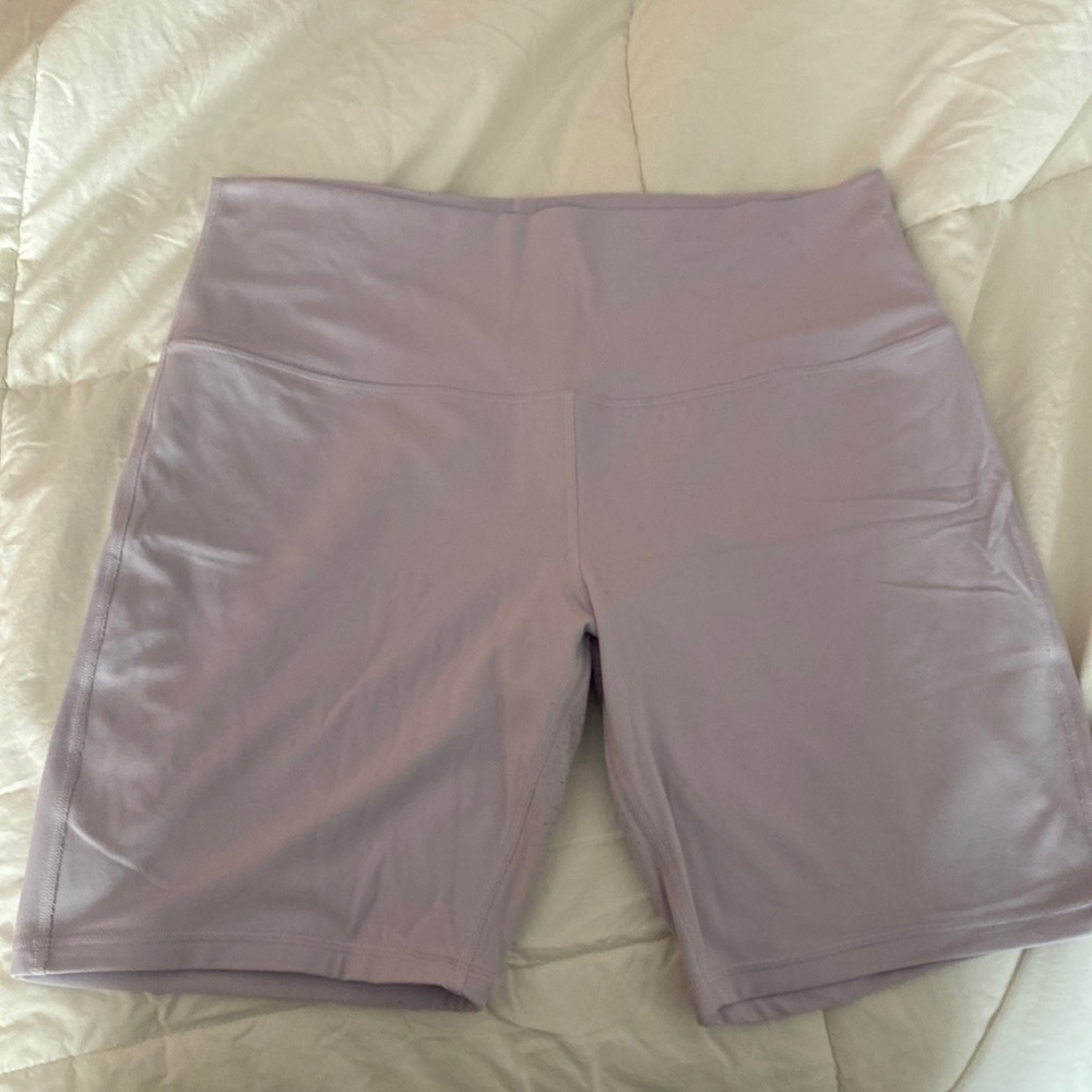 Size 18 Lululemon Align shorts